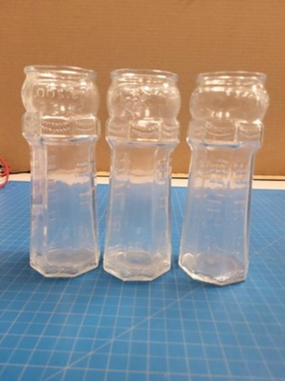 Red Lobster Restaurant Glass Set 3 Canada Embossed Logo Vintage Drinkware 7.25"